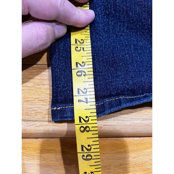 Levi Strauss Women's Jeans Size 38 Blue Totally Shaping Boot Cut High Rise - Picture 7 of 8